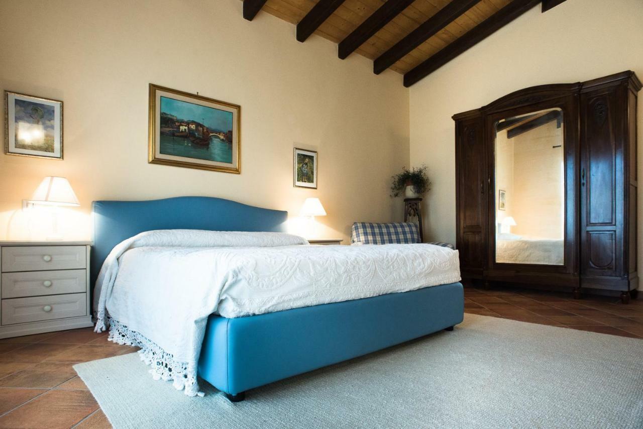 Le Tre Civette - Residenza Di Campagna Panzió Villa San Pietro Kültér fotó
